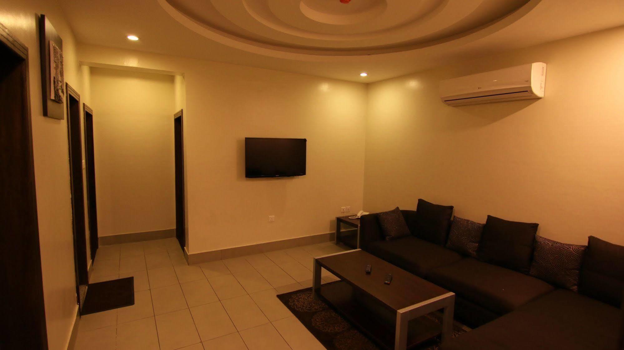 Stars Home Suites Hotel - Al Hamra Yidda Exterior foto