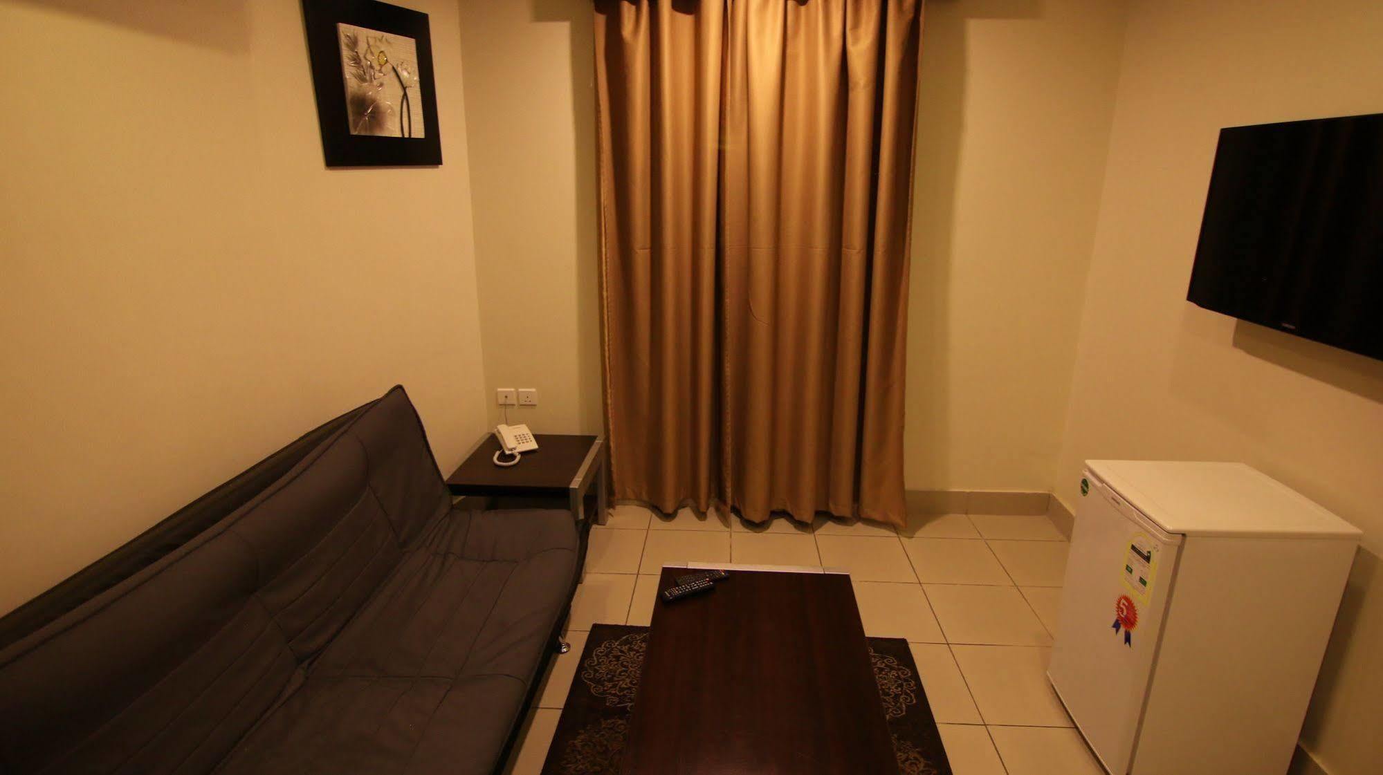 Stars Home Suites Hotel - Al Hamra Yidda Exterior foto